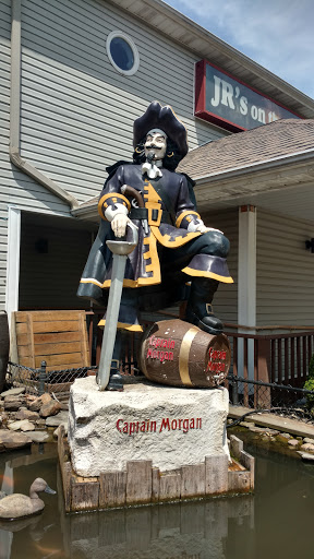 Captain Morgan Statue