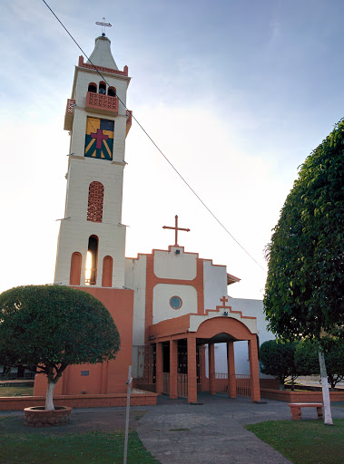 Iglesia De Alanje
