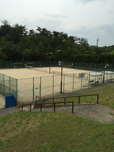 一の谷公園  硬式テニスコート
