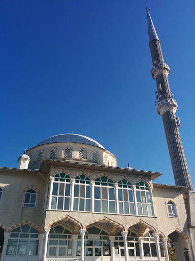 Güzelce Yeni Camii