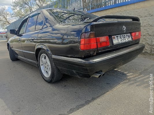 продам авто BMW 520 5er (E34) фото 3