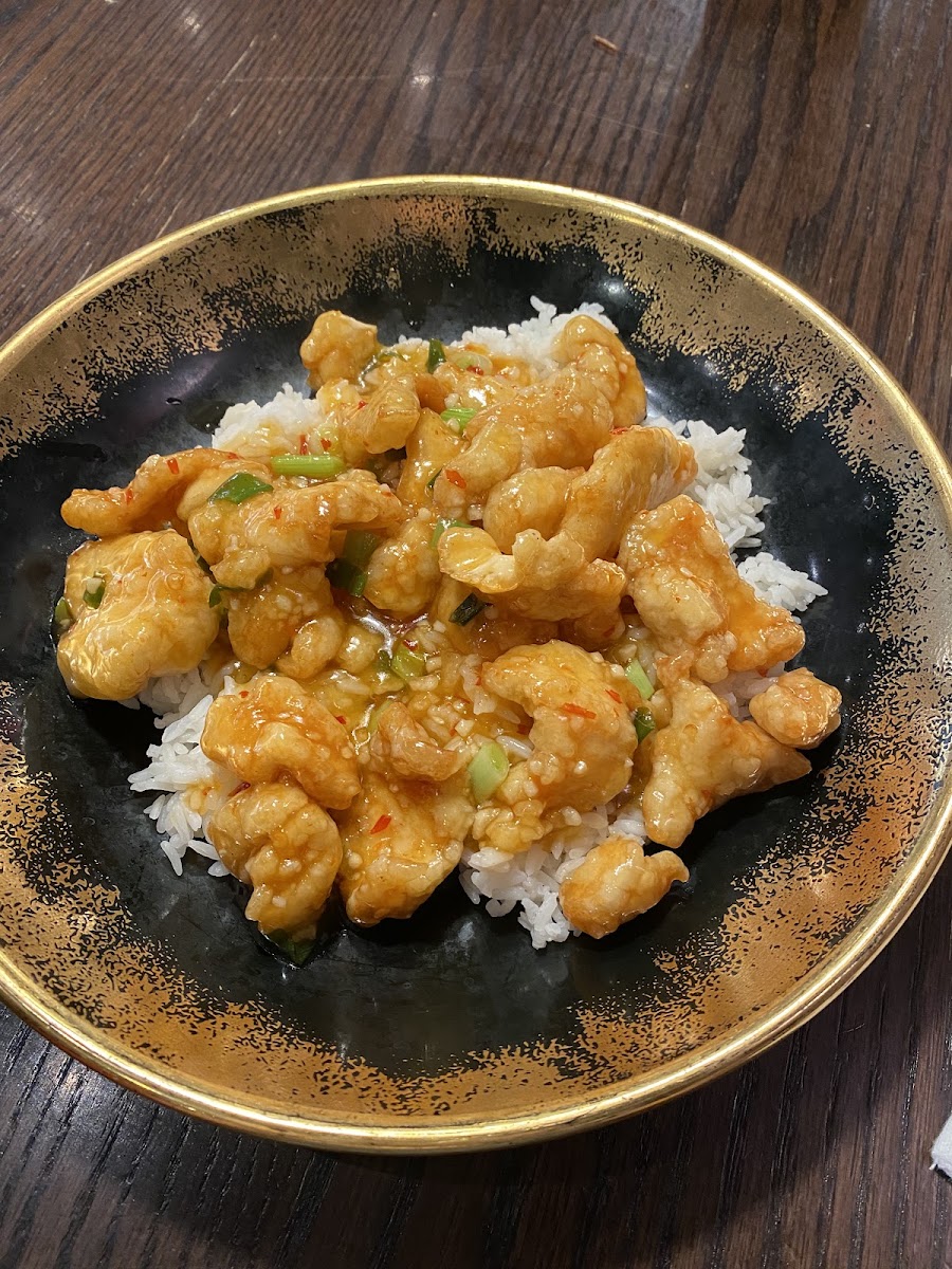 Spicy Chang Chicken Lunch Bowl