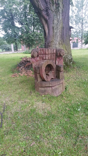 Wooden Throne 