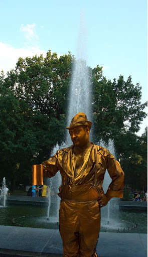 Статуя Пивовара