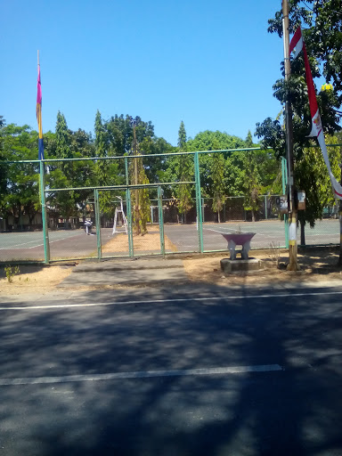 Lapangan Tenis