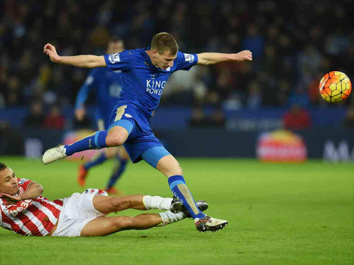 Leicester's Marc Albrighton in action with Stoke's Peter Odemwingie during the Leicester City v Stoke City - Barclays Premier League at King Power Stadium - 23/1/16 Reuters / Paul Burrows