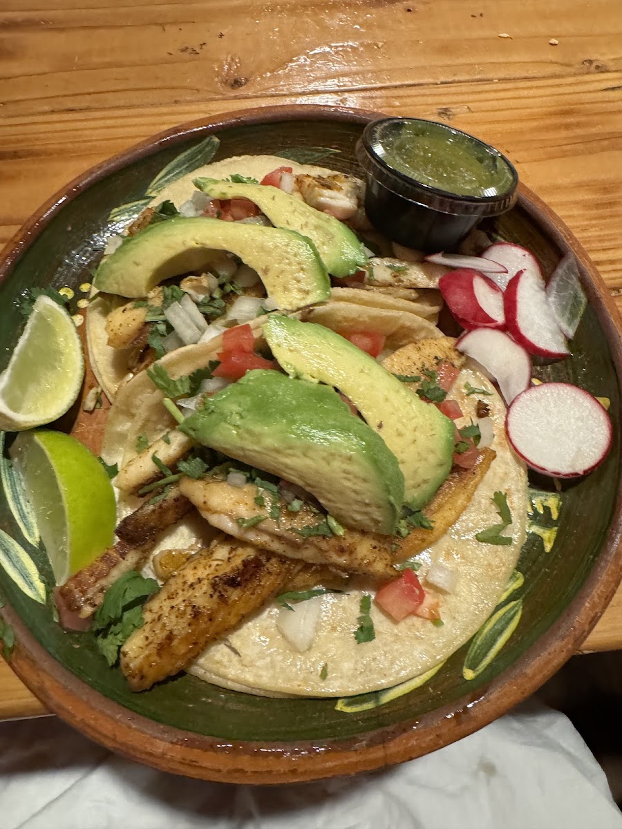 Fish tacos - really good!!