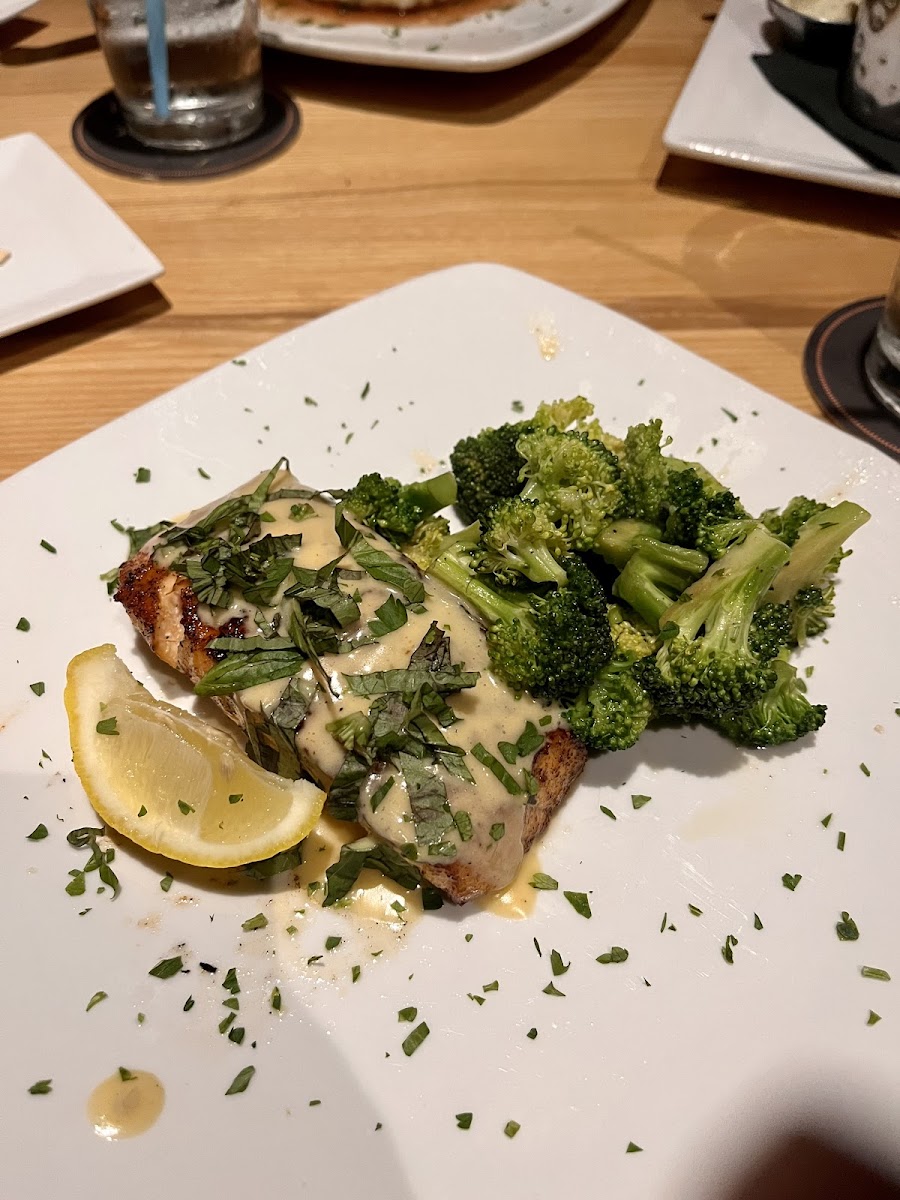 Salmon with Lemon Basil Butter and Broccoli