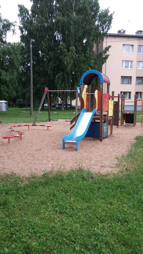 Madala Small Playground 