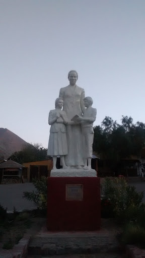 Monumento Gabriela Mistral