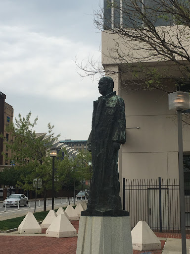 Thurgood Marshall Statue