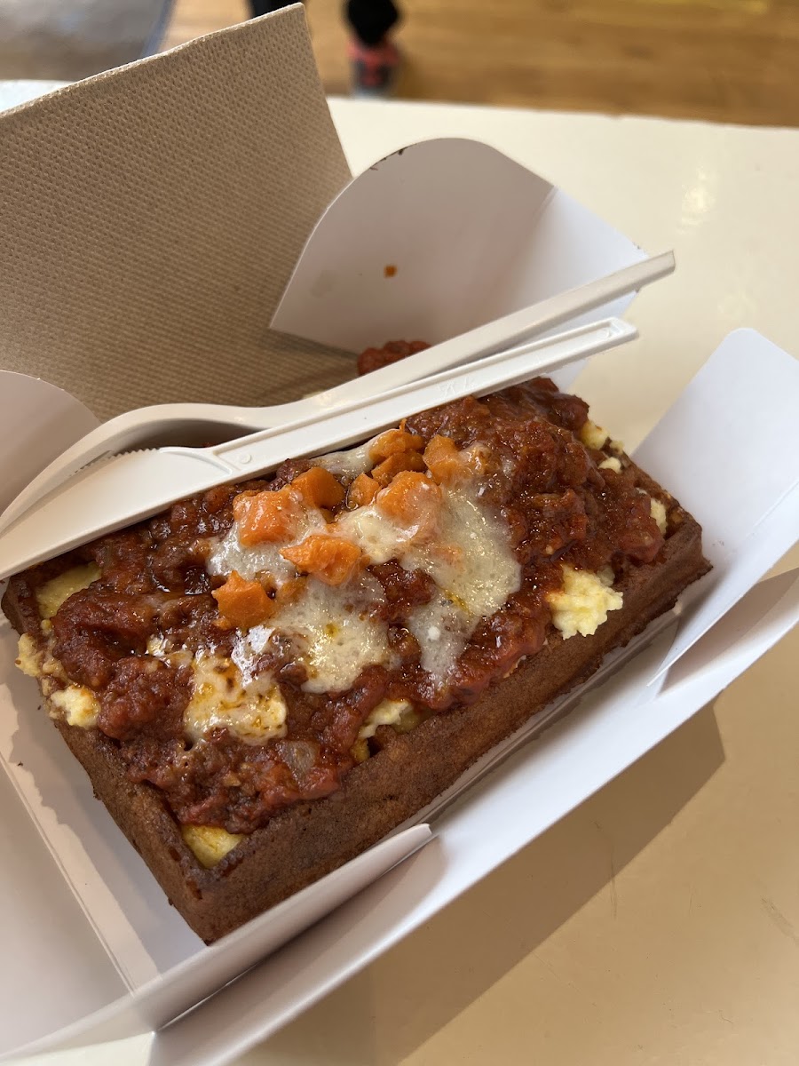 Bolo savory waffle