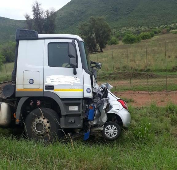 A 37-year-old man was killed instantly when he drove into an oncoming truck at Bela Bela in Limpopo.