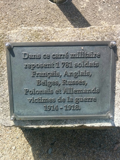 Nantes - Stèle Commémorative