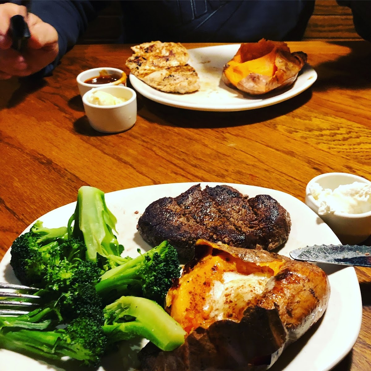 Fillet mignon, sweet potato, & broccoli for dinner. Always great! Never cross-contamination!