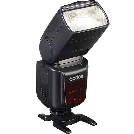 Đèn Flash Godox V860II cho máy ảnh Canon hàng chính hãng.
