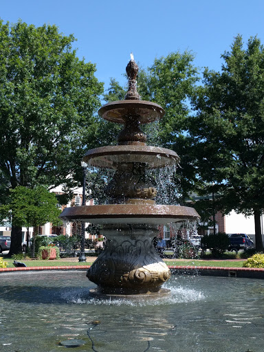 Fountain at the Circle