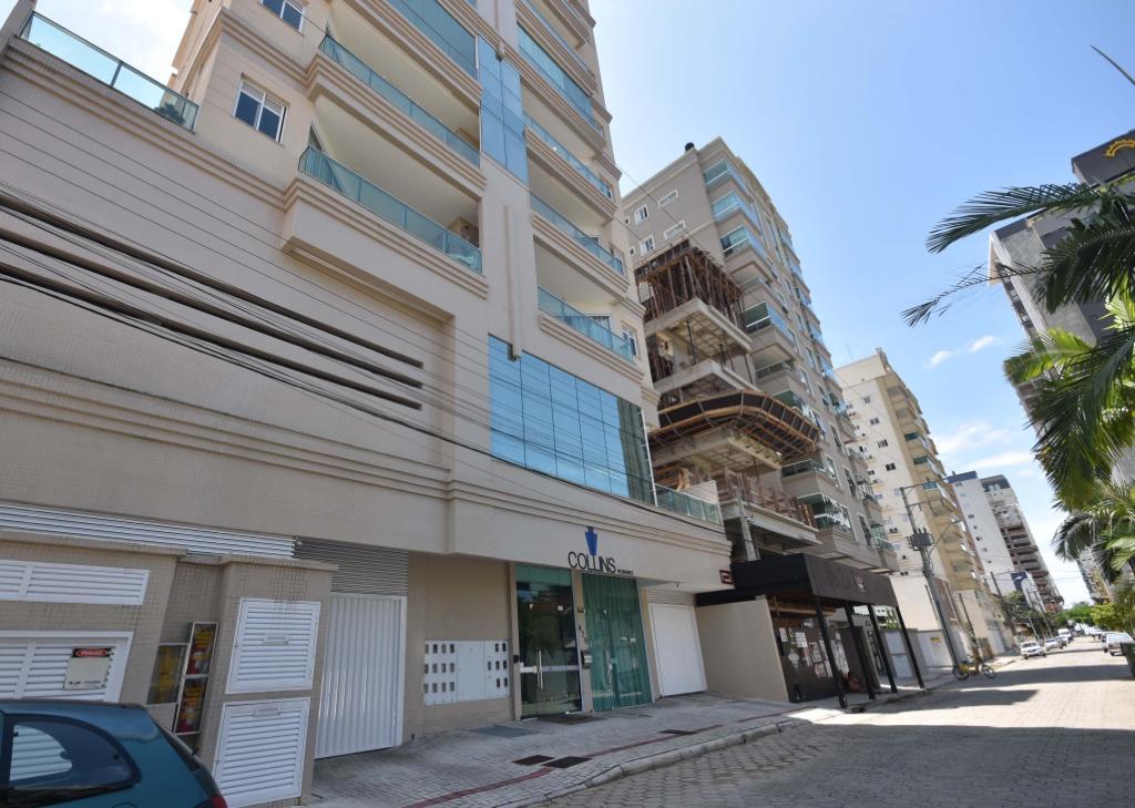 Apartamento com 3 dormitórios à venda, 103 m² por R$ 688.800,00 - Meia Praia - Itapema/SC