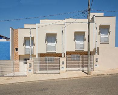 Apartamentos à venda Vila Trujillo