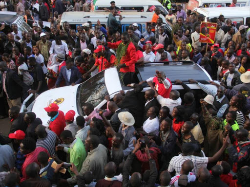 Governor Mandago campaigning on streets of Eldoret on Wednesday