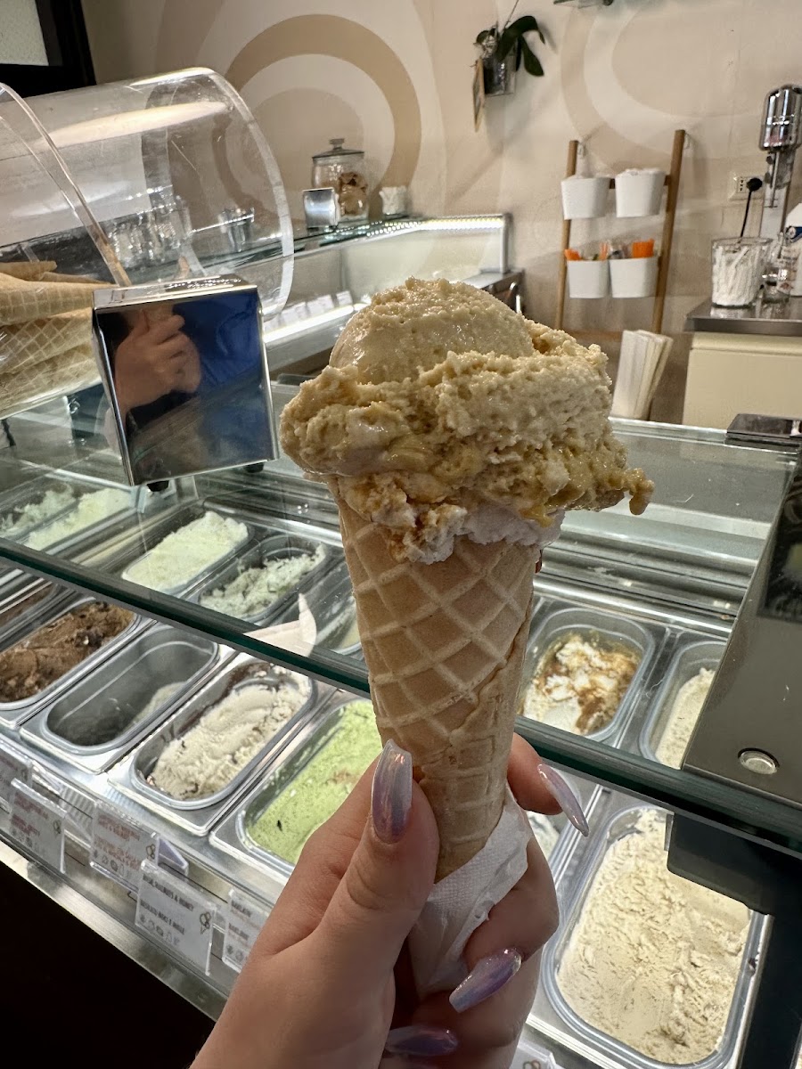 Gluten-Free Ice Cream Cones at Fatamorgana Monti