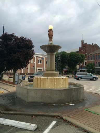 Historic Downtown Shelbyville Fountain