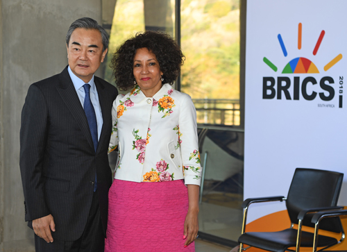 On June 4 2018, Chinese State Councillor and Foreign Minister Wang Yi met SA Minister of International Relations and Cooperation Lindiwe Sisulu. PIcture: SUPPLIED