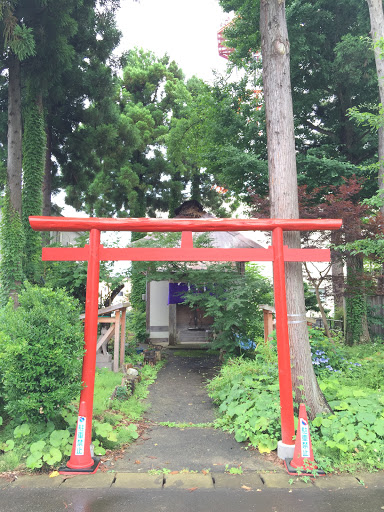 館の稲荷神社