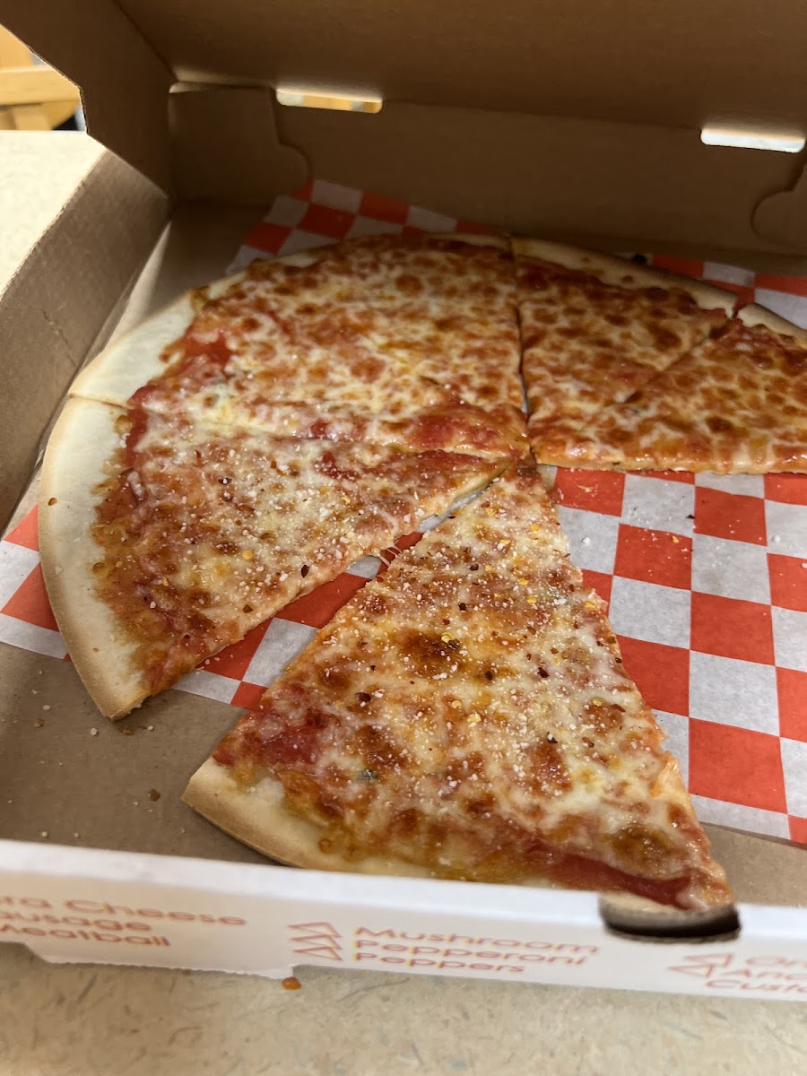 Gluten-Free Pizza at Underground Pizza