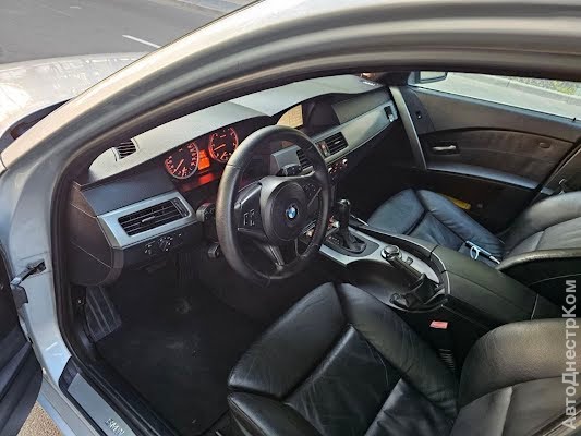 продам авто BMW 530 5er (E60) фото 4