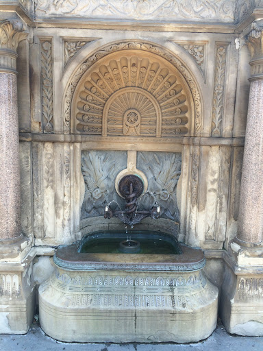 Capitol Fountain 