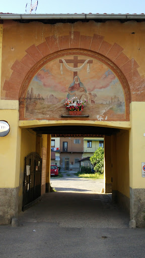 Arco Della Madonna