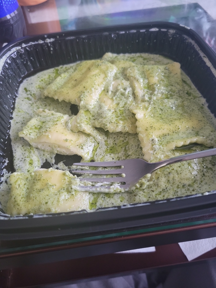 GF ravioli in creamy pesto