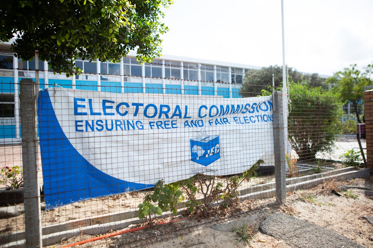 The IEC's election registration stations will be operating this weekend.