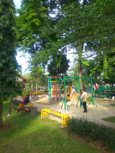 Taman Meruya Ilir Park