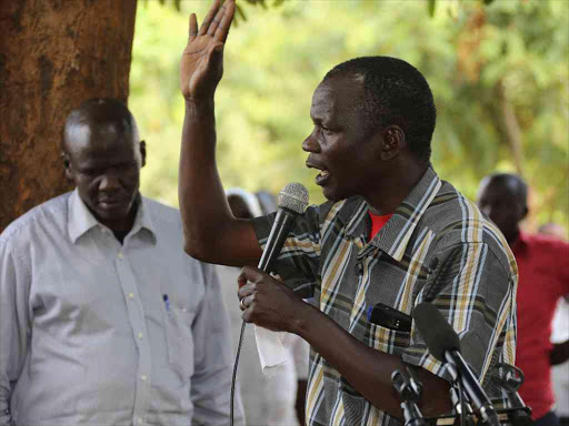 Marakwet mango buyers chairman Nahashon Kauka speaks in Sangach, Marakwet East, January 12, 2018. /Stephen Rutto