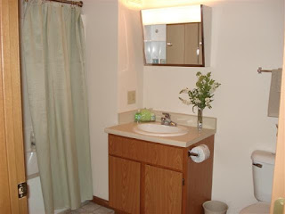 Brookstone Place Apartments Bathroom