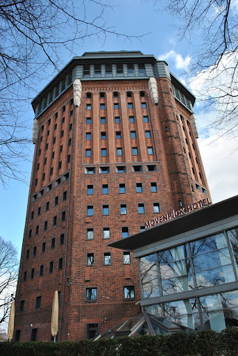 Wasserturm im Schanzenpark