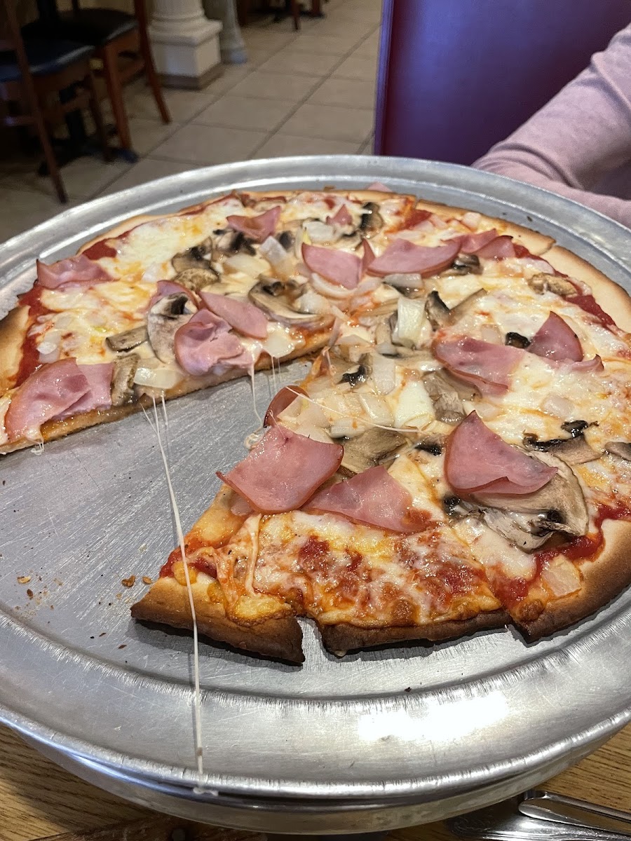 14" gf pizza with Canadian bacon mushrooms and onions