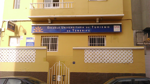 Escuela Universitaria De Turismo