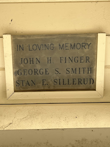 IN LOVING MEMORY JOHN H. FINGER GEORGE S. SMITH STAN E. SILLERUD