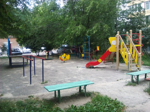 Playground on 125/5