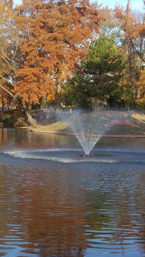 Will Rogers Park Fountain