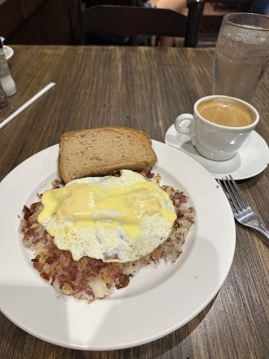 Gluten-Free Breakfast at Famous Toastery