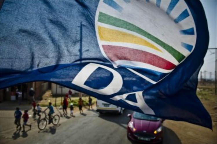 The DA has distanced itself from face masks branded with the party's logo.