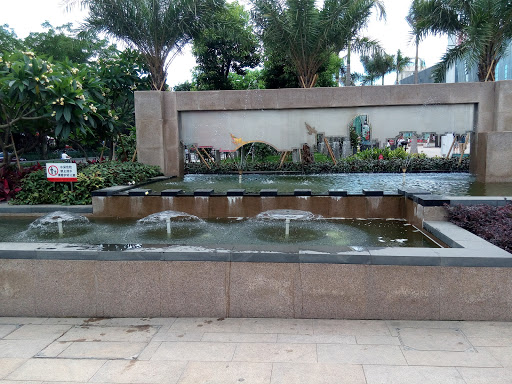蔡塘广场喷水池