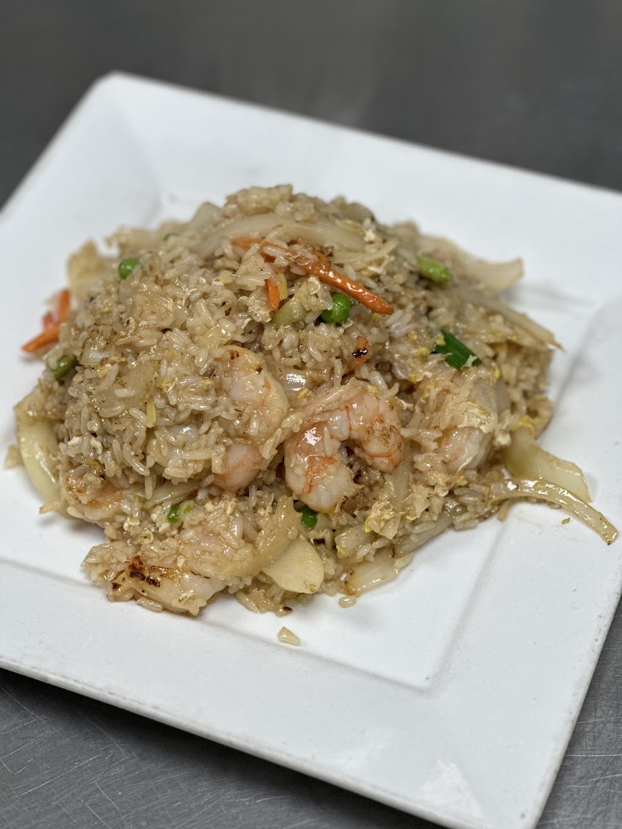 A popular gluten-free items is our House Fried Rice with Shrimp made with gluten-free Soy Sauce! Be sure to request this to your server!