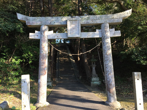 海積神社(Wadatsumi Shrine)