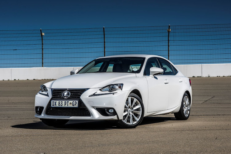 Lexus IS 200t