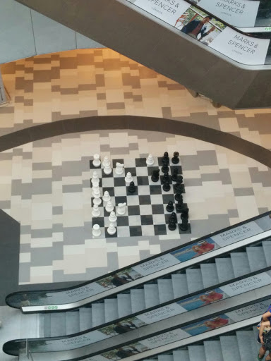  Plazza Giant Chess Table